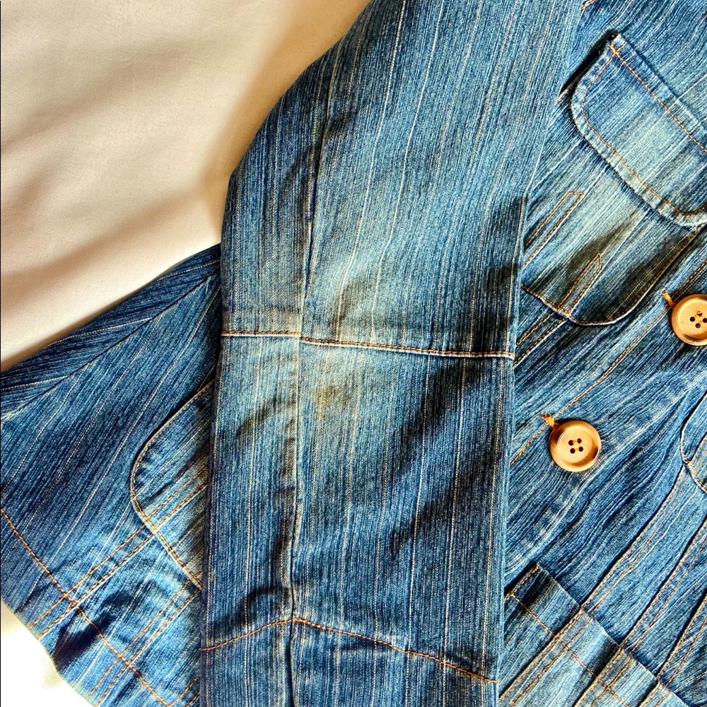 Jean jacket - Picture 6 of 15